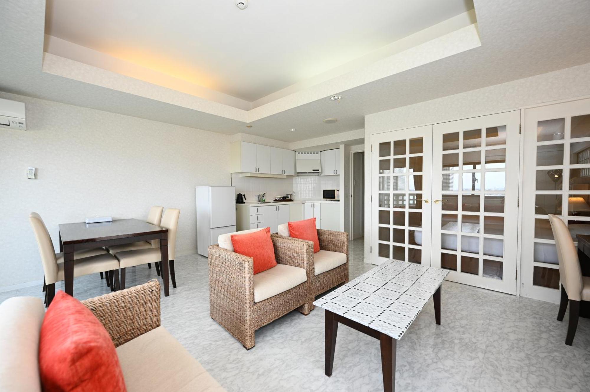 Hotel Royal Marine Palace Ishigakijima Ishigaki  Экстерьер фото