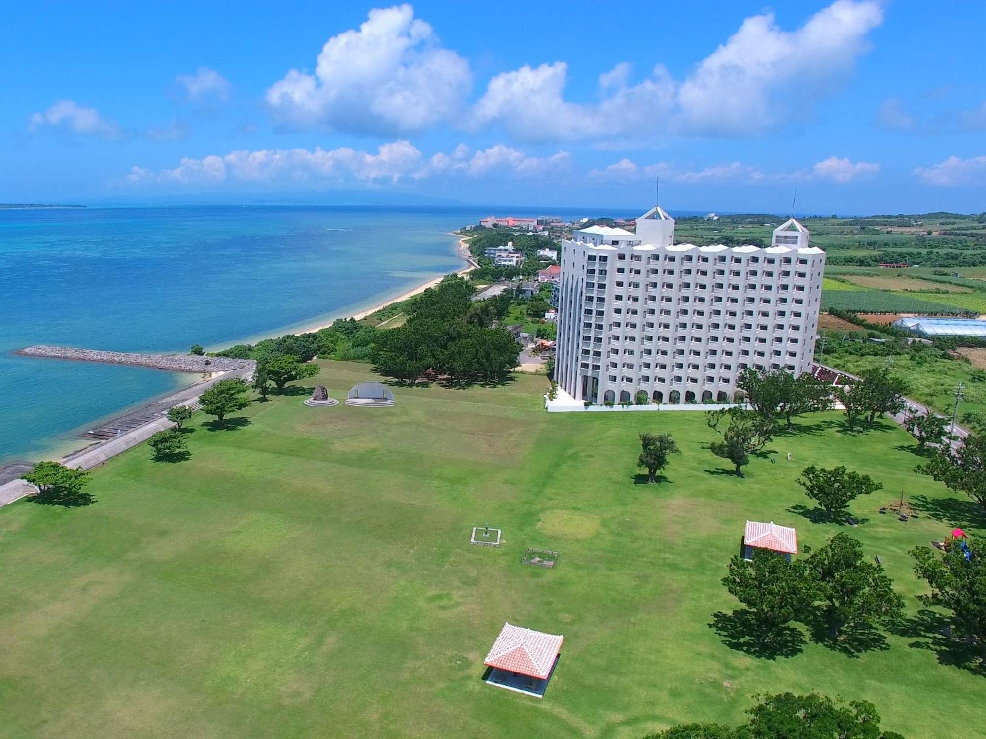 Hotel Royal Marine Palace Ishigakijima Ishigaki  Экстерьер фото